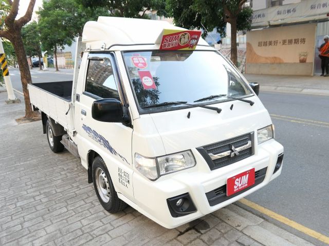 2018年式，超少跑，SUM+YES雙認證，最高2年/5萬全台保固，漂亮好車，可全額貸款唷~  第2張相片