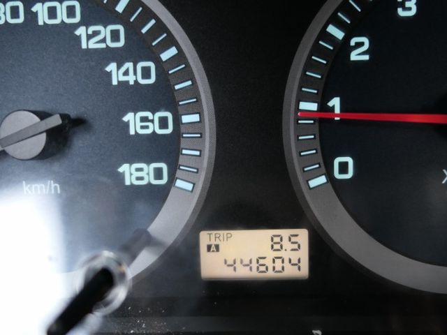 2018年式，超少跑，SUM+YES雙認證，最高2年/5萬全台保固，漂亮好車，可全額貸款唷~  第8張相片