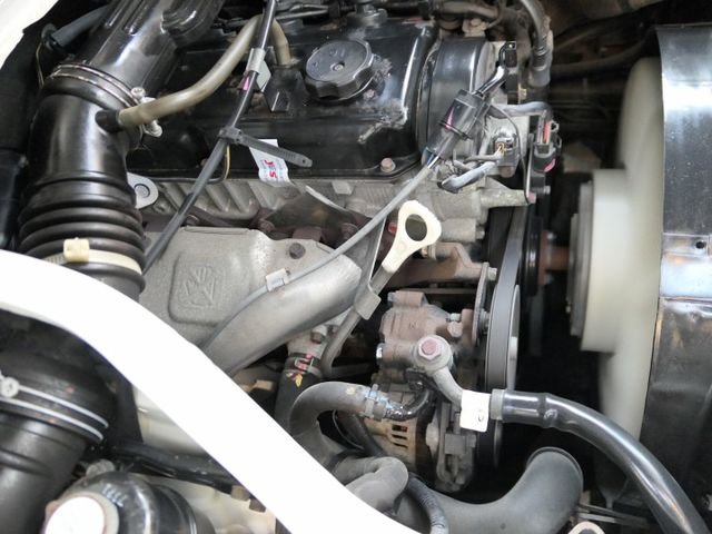 2018年式，超少跑，SUM+YES雙認證，最高2年/5萬全台保固，漂亮好車，可全額貸款唷~  第19張相片