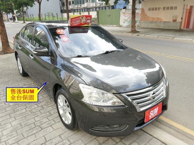 100%原鈑件，已裝安卓機，SUM+YES雙認證，全台保固，少跑，就是漂亮，可全額貸款唷~  第2張相片