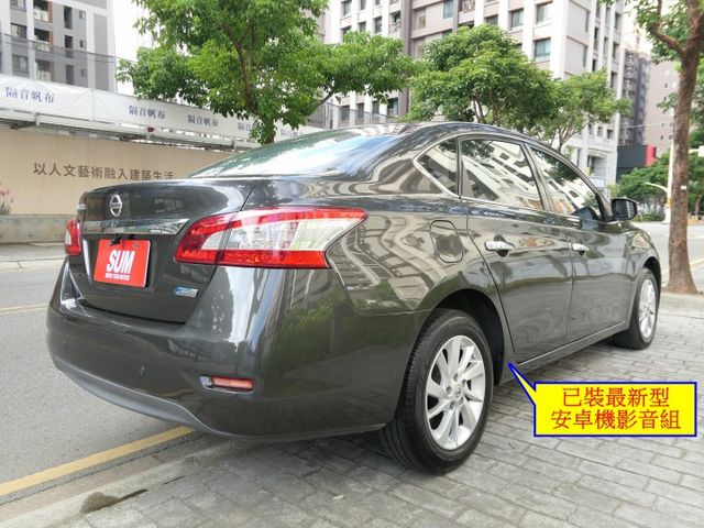 100%原鈑件，已裝安卓機，SUM+YES雙認證，全台保固，少跑，就是漂亮，可全額貸款唷~  第3張相片