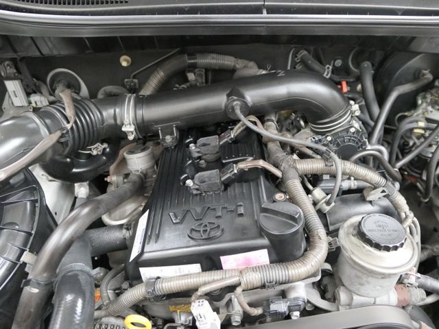 100%原鈑件，已裝安卓機，SUM+YES雙認證，阿伯很顧車，整車超美，可全額貸款唷~  第18張相片