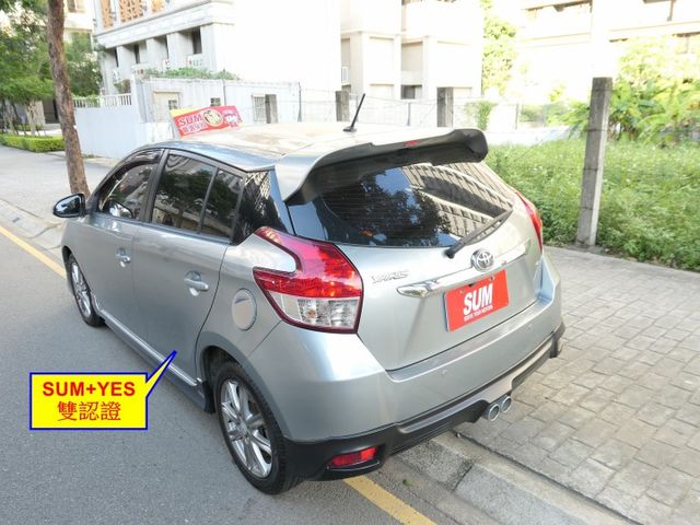 100%原鈑件，空力套件S版，好有型，1年僅跑1.4萬，SUM+YES雙認證，最高2年/5萬全台保固，超美，可全額貸款  第4張相片