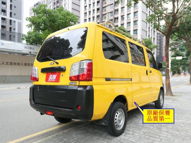 僅跑2.4萬，原廠保養，品質第一，SUM+YES雙認證，最高2年/5萬全台保固，就是新車，可全額貸款唷~  第3張相片