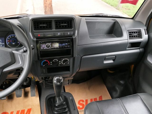 僅跑2.4萬，原廠保養，品質第一，SUM+YES雙認證，最高2年/5萬全台保固，就是新車，可全額貸款唷~  第14張相片