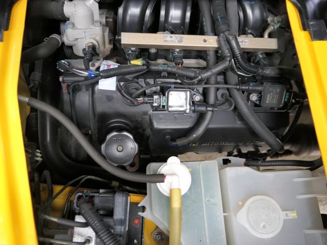 僅跑2.4萬，原廠保養，品質第一，SUM+YES雙認證，最高2年/5萬全台保固，就是新車，可全額貸款唷~  第20張相片