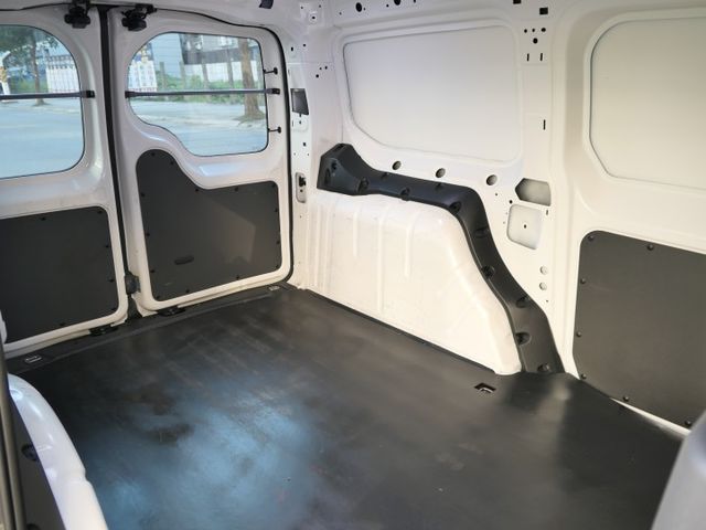 長軸手排，SUM+YES雙認證，全台保固，就是新車的氣氛，CP值超高，可以全額貸款唷~  第19張相片