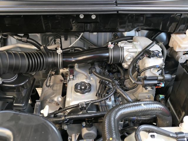 2023年式，僅跑6.5萬，100%原鈑件，已裝安卓機，SUM+YES雙認證，最高2年/5萬全台保固，可全額貸款唷~  第19張相片