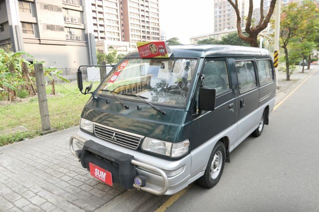 1年僅跑9千公里，剛保養過，引擎安靜，冷氣強冷，CP值超高，買到賺到~  第1張相片