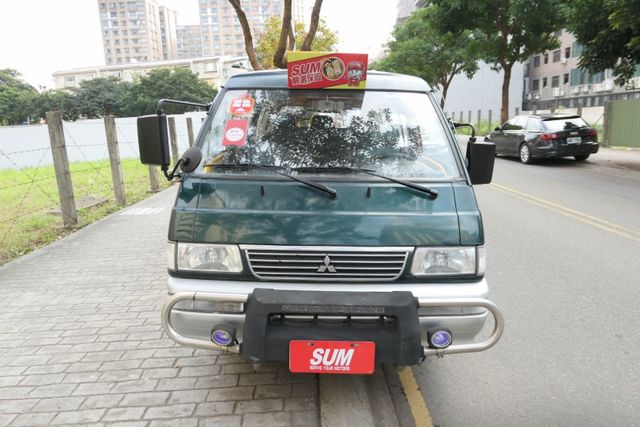 1年僅跑9千公里，剛保養過，引擎安靜，冷氣強冷，CP值超高，買到賺到~  第2張相片