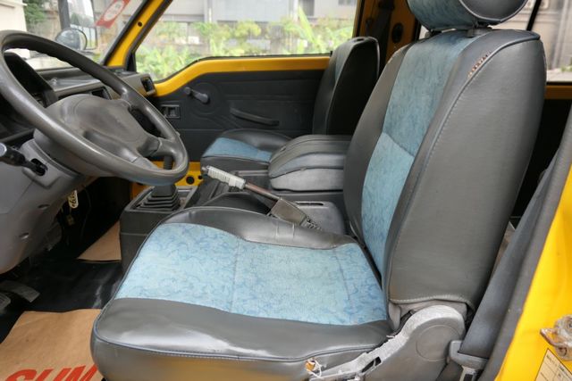 1年僅跑9千公里，剛保養過，引擎安靜，冷氣強冷，CP值超高，買到賺到~  第9張相片