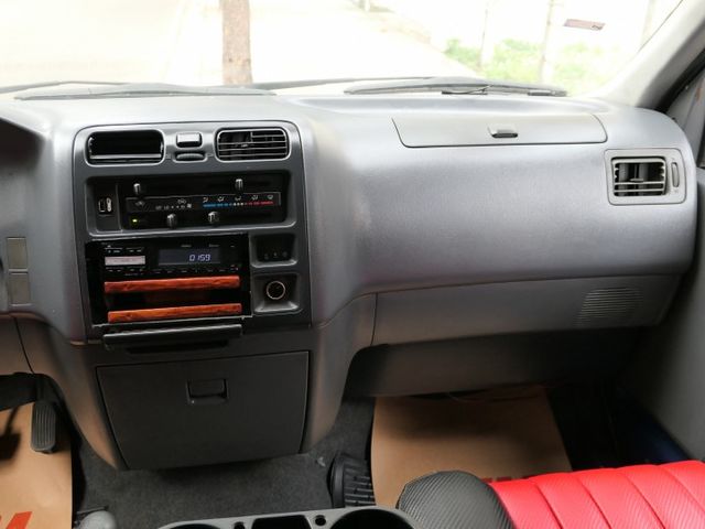 1年僅跑7千，超少跑，難得手排，引擎變速箱健康，冷氣強冷，車況好，cp值高，買到賺到~  第14張相片