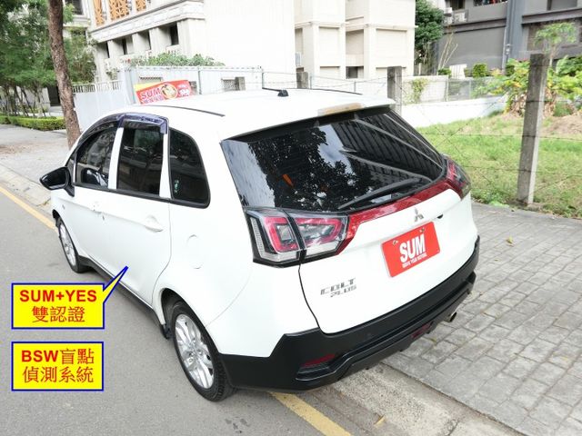 100%原鈑件，已裝安卓機，SUM+YES雙認證，最高2年/5萬全台保固，潔癖人開的車，我最美，可全額貸款唷 ~  第4張相片