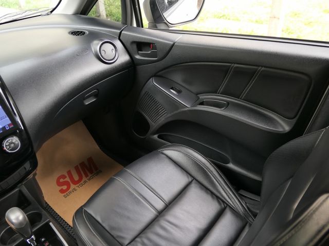 100%原鈑件，已裝安卓機，SUM+YES雙認證，最高2年/5萬全台保固，潔癖人開的車，我最美，可全額貸款唷 ~  第13張相片