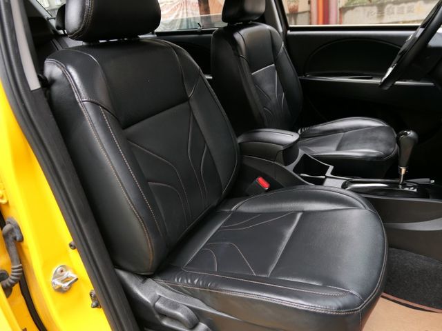 100%原鈑件，已裝高階安卓機，SUM+YES雙認證，最高2年/5萬全台保固，就是新車FU，可全額貸款唷~  第10張相片