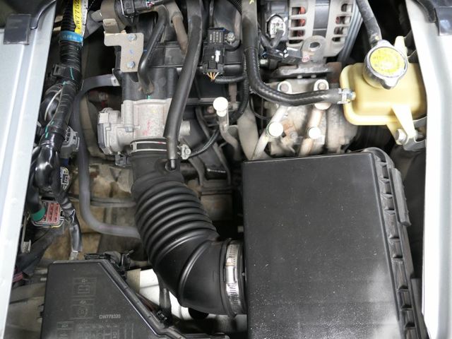 2022年式，100%原鈑件，SUM+YES雙認證，最高2年/5萬全台保固，好漂亮，可全額貸款唷~  第18張相片