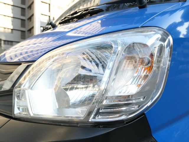 100%原鈑件，1手車庫車，潔癖人開 很顧車，SUM+YES雙認證，最高2年/5萬全台保固，美車，可以全額貸款唷~  第5張相片