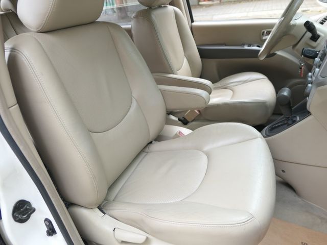 1年僅跑7千公里，SUM認證車，ABS，1.8有力，好開省稅金，可高速公路，優質代步車~  第10張相片