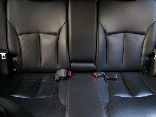 1年僅跑1.3萬公里，SUM認證車，1.8有力，好開省稅金，車況非常好，可以全額貸款唷~  第10張相片