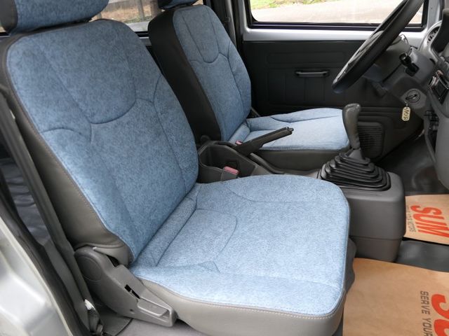 1年僅跑1.1萬，SUM認證車，按時保養，車況超好，買到賺到，可以全額貸款唷~  第10張相片