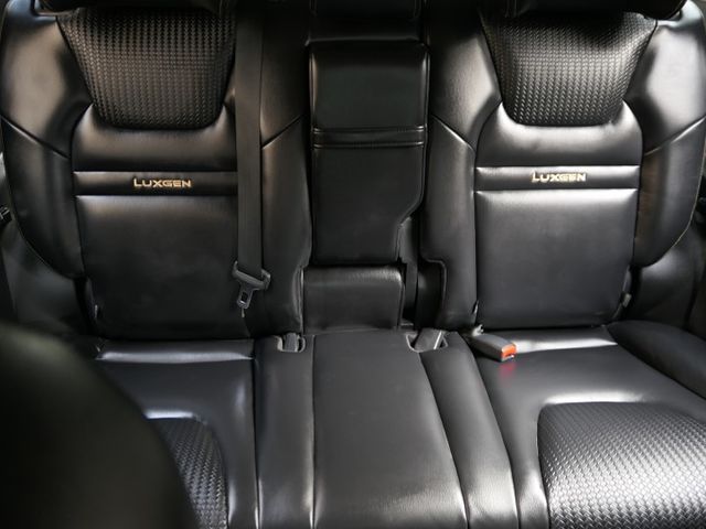 2018年式，100%原鈑件，僅跑5.6萬，AR環景，配備滿滿，SUM+YES雙認證，全台保固，可以全額貸款唷~  第10張相片