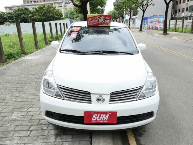 單純跑多，引擎安靜無煙，冷氣強冷，底盤安靜平穩，優質代步車，你一定會喜歡，可全額貸款唷~  第3張相片