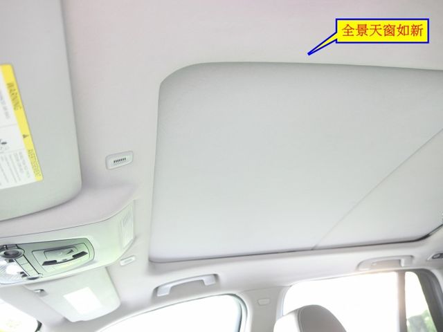 1年僅跑1.2萬公里，SUM+YES雙認證，配備滿滿，車主很顧車，整個就是新車的氣氛，包你一看就喜歡~  第17張相片