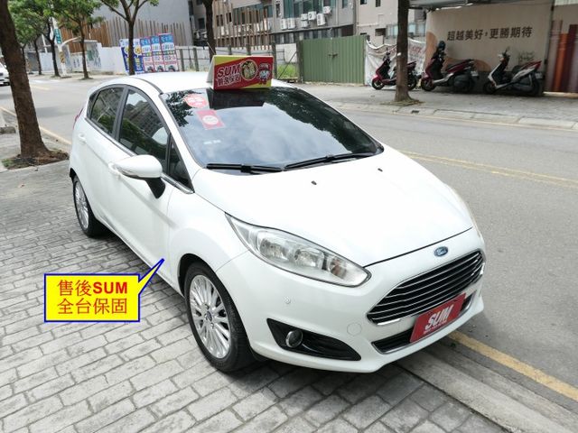 1年僅跑9千公里，已裝安卓機，SUM+YES雙認證，全台保固，潔癖人開的車，車況好，可以全額貸款唷~  第2張相片
