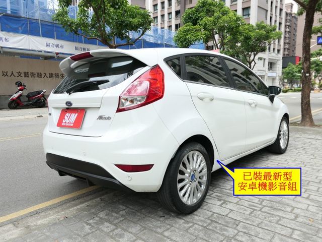 1年僅跑9千公里，已裝安卓機，SUM+YES雙認證，全台保固，潔癖人開的車，車況好，可以全額貸款唷~  第3張相片