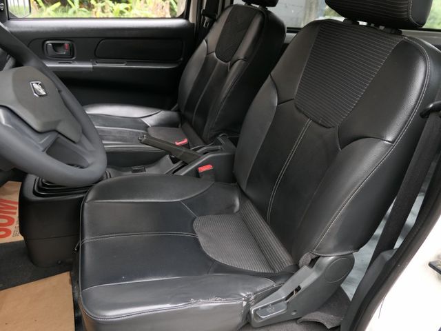 原廠保養，品質第一，SUM認證車，最高2年/5萬全台保固，車況非常好，可以全額貸款唷~  第8張相片