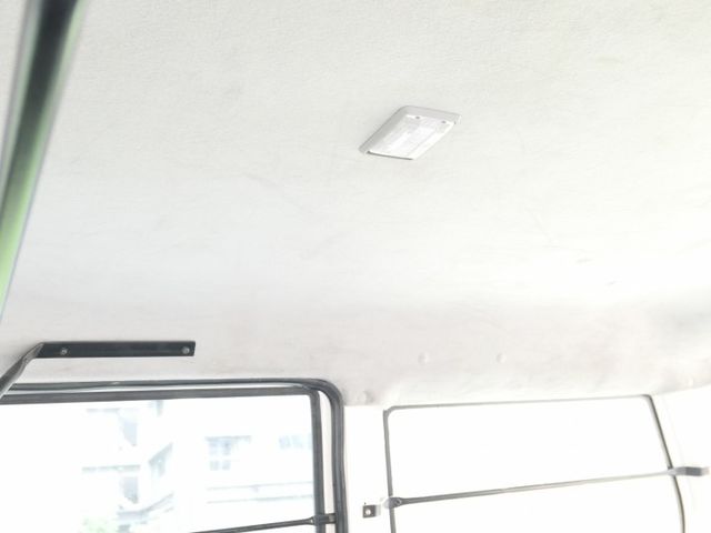 原廠保養，品質第一，SUM認證車，最高2年/5萬全台保固，車況非常好，可以全額貸款唷~  第18張相片