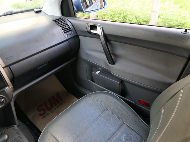 2007年，1年僅跑5千公里，安卓機，ABS，氣囊，女用車庫車超美，難得漂亮好車  第13張相片