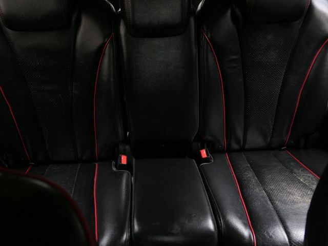 頂級雙電滑門，配備滿滿，SUM認證車，全台保固，CO值超高，可以全額貸款唷~  第9張相片