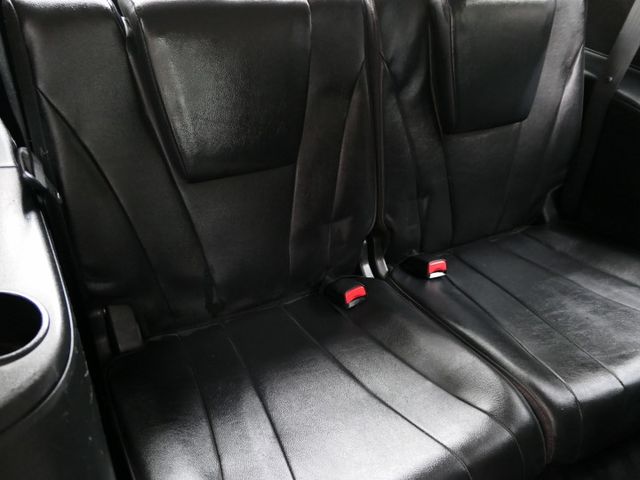 頂級雙電滑門，配備滿滿，SUM認證車，全台保固，CO值超高，可以全額貸款唷~  第10張相片