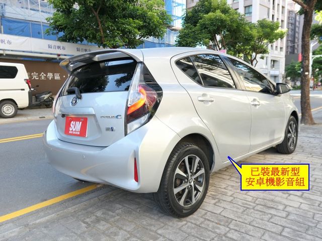 100%原鈑件，已裝安卓機，SUM+YES雙認證，車況非常好，CP值超高，可以全額貸款唷~  第3張相片
