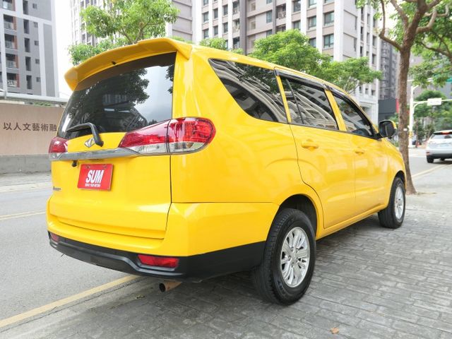 100%原鈑件，原廠保養，品質第一，SUM+YES雙認證，最高2年5萬全台保固， CP值超高，可以全額貸款唷~  第3張相片