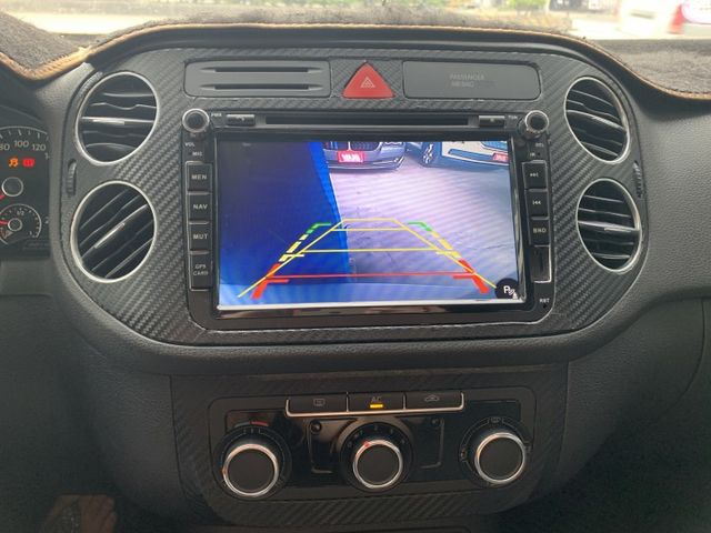 GOLF TSI 1.4  超強優質小車 跑少車美  原版件  渦輪增壓 安桌機 防滑 配備極佳 歡迎來電預約賞車  第15張相片