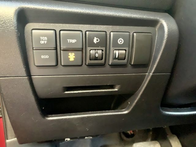 U5旗艦HI-FI 版 僅跑7萬 免KEY/環景/定速/快控鍵 一手車 無待修 誠可議 歡迎電洽  第11張相片
