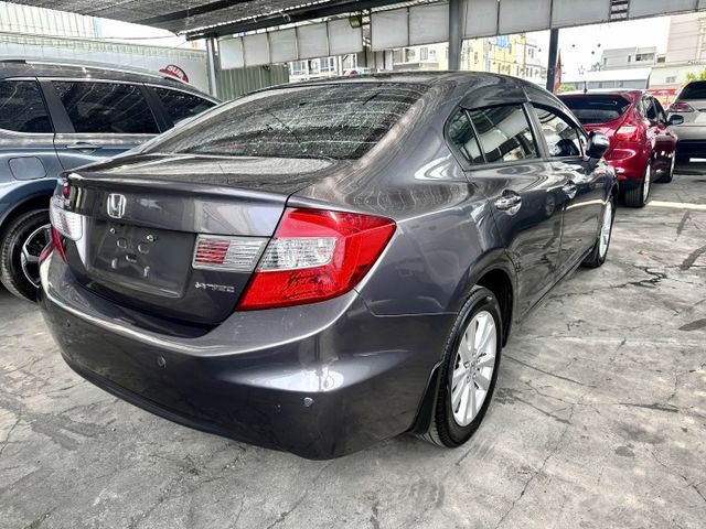 喜美9.5代VTI-S 無待修 免頭款0元交車 天窗/定速/快撥/導航/誠可議 電洽0906-000866  第4張相片