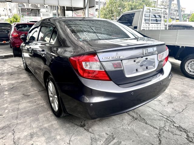 喜美9.5代VTI-S 無待修 免頭款0元交車 天窗/定速/快撥/導航/誠可議 電洽0906-000866  第6張相片