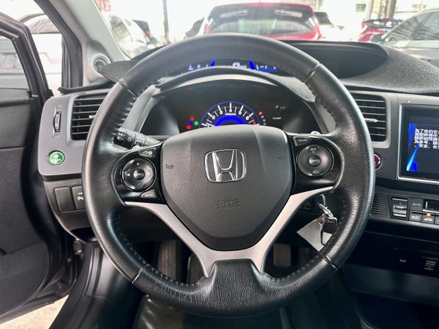 喜美9.5代VTI-S 無待修 免頭款0元交車 天窗/定速/快撥/導航/誠可議 電洽0906-000866  第8張相片