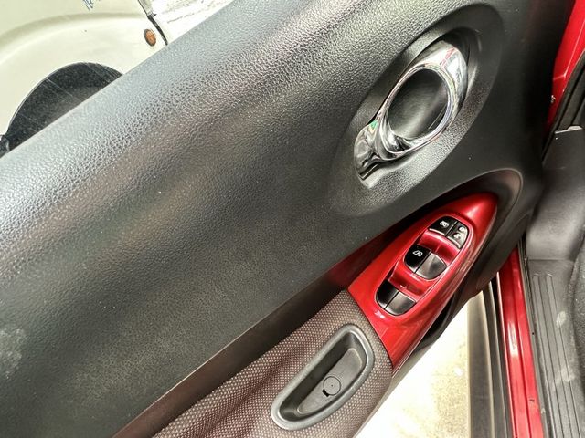 奔放天窗版 旗艦配備 四輪驅動/渦輪增壓 小車大馬力 無待修 歡迎電洽0906-000866  第10張相片