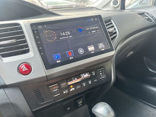 2.0-S版 K14 配備佳 馬力強 無待修 免頭款 可貸款 可分期 來電預約即享優惠  第7張相片