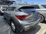 Q30 頂級配備 渦輪引擎 實跑7.9萬IKEY、定速、全景天窗、車偏、自動煞車  第4張縮圖
