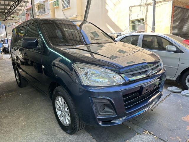 Zinger客貨2用 後座出風口.倒車顯影.行車記錄.安卓機 跑少車況佳 預約享折扣 可全貸可分期  第3張相片