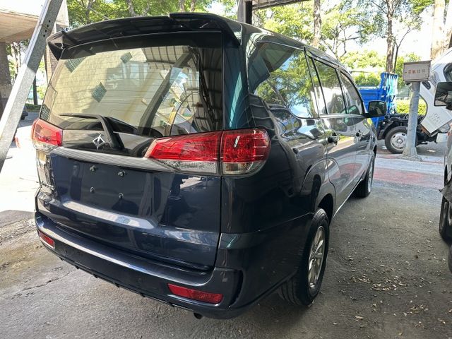 Zinger客貨2用 後座出風口.倒車顯影.行車記錄.安卓機 跑少車況佳 預約享折扣 可全貸可分期  第4張相片