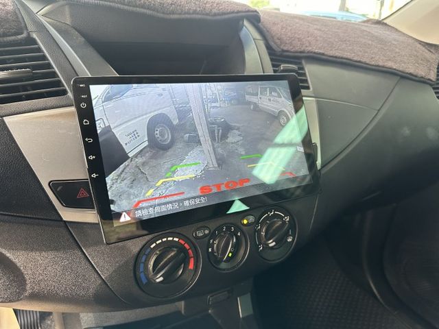 Zinger客貨2用 後座出風口.倒車顯影.行車記錄.安卓機 跑少車況佳 預約享折扣 可全貸可分期  第10張相片