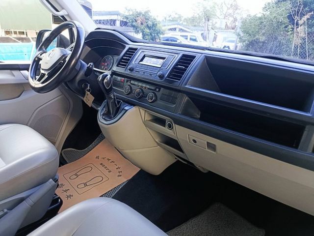 自排 2223九人座 柴油廂車 露營/載人/載客皆宜 上下車方便 無待修 可馬上出遊  第3張相片