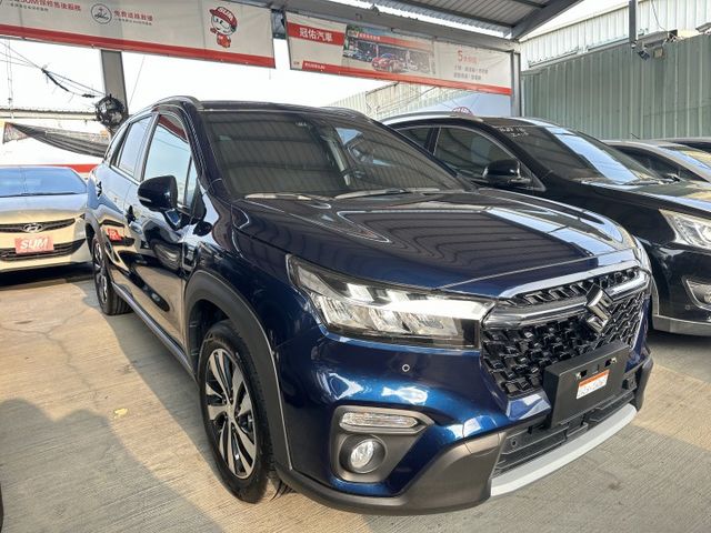 【百台車輛】【價錢可談】油電小車 原廠保固渦輪引擎 省油好停車7氣囊 ikey 車偏 環景 行駛中里程緩緩上升中  第2張相片