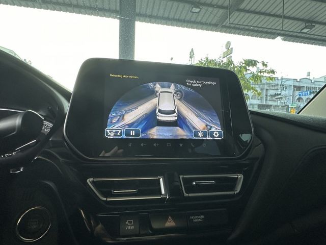 【百台車輛】【價錢可談】油電小車 原廠保固渦輪引擎 省油好停車7氣囊 ikey 車偏 環景 行駛中里程緩緩上升中  第10張相片